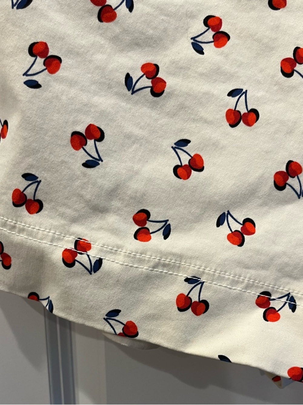 Kate Spade New York Cherry Print Shorts Size 14 High Waist Summer Designer Chic - Picture 8 of 9